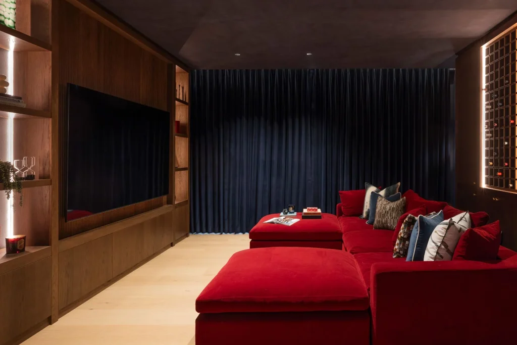 Project_London_Luxurious Home Cinema